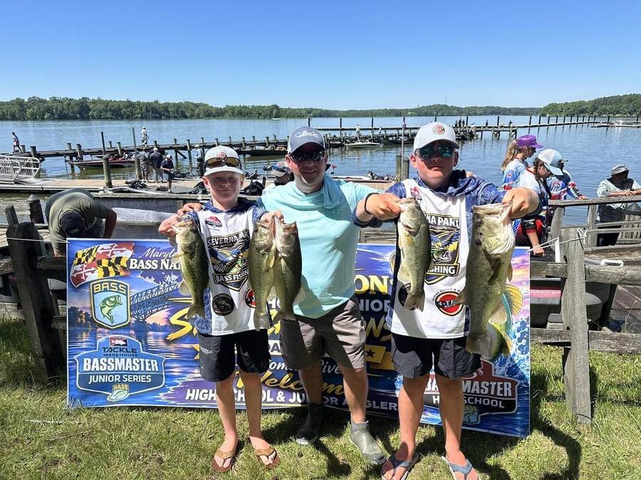 SPHS Bass Fishing Team season photo